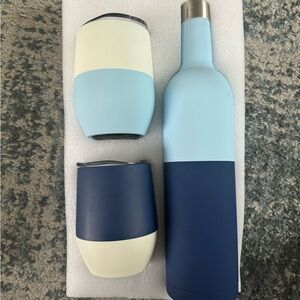 NWT Insulated Wine Bottle and matching tumbler set